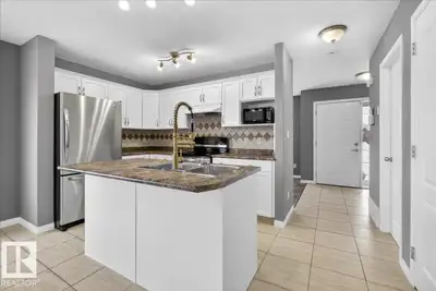 Perfect for a first-time buyer or savvy investor, this beautifully maintained 2-storey, 1,435 sq. ft...