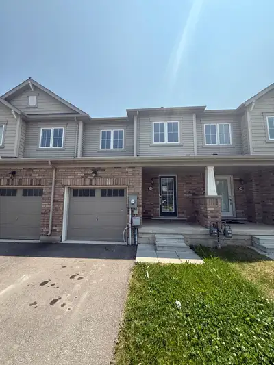236 Esther Crescent