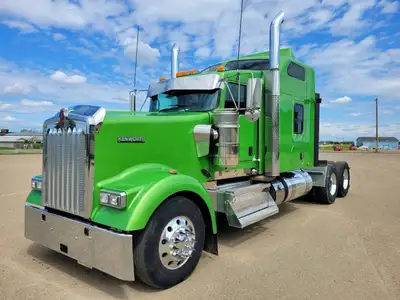 2021 Kenworth W900 6x4 Sleeper Truck Tractor Year: 2021 Make: Kenworth Model: W900 Mileage: 993,959...
