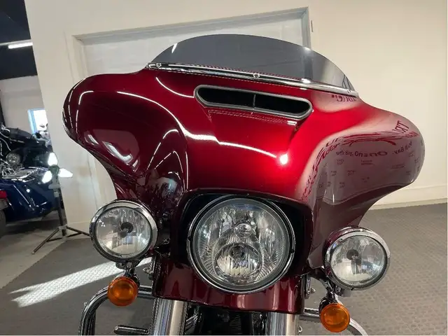 2014 Harley-Davidson Street Glide Special CANADIAN HARLEY/RINEHA in Sport Touring in North Bay - Image 7