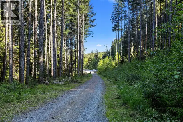 Lot 1 Trail Way Malahat, British Columbia in Land for Sale in Victoria - Image 8