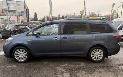 **CARS TRUCKS SUV 4X4 VAN AWD EDMONTON FINANCING AVAILABLE EASY FINANCING ** 2017 TOYOTA SIENNA XLE...