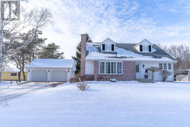 4 Weeks Drive Summerside, Prince Edward Island Houses for Sale