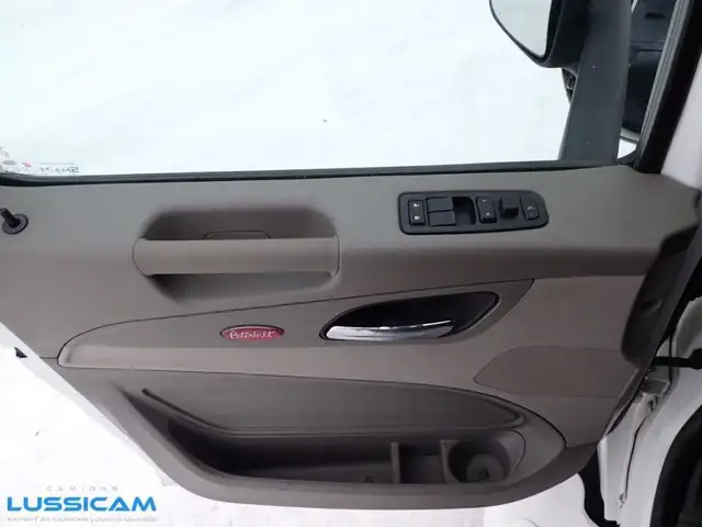 2019 Peterbilt 579 in Heavy Equipment in Longueuil / South Shore - Image 14