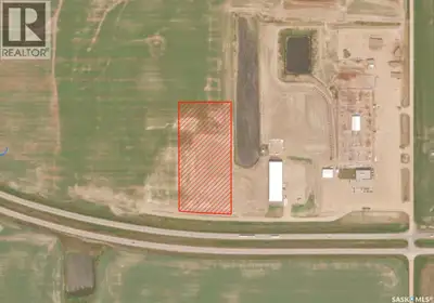 Position your business for ultimate visibility and growth with this premium 7.84-acre commercial par...