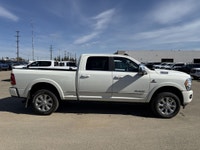 AMVIC Licensed Dealer * Turbo Diesel * Heavy-Duty Automatic Transmission * Gooseneck/5th Wheel Towin... (image 9)