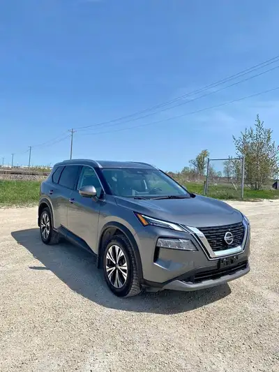 2021 NISSAN ROGUE SV AWD Completely redesigned for 2021, this Nissan Rogue SV AWD offers premium com...