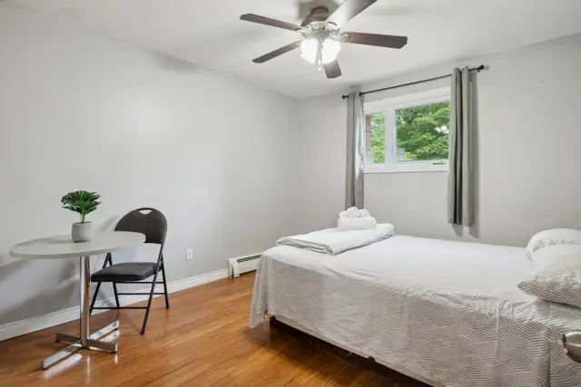 C5 MAIN - 3 BEDROOMS | FULLY FURNISHED ALL UTILITIES INCLUDE in Long Term Rentals in Moncton - Image 10