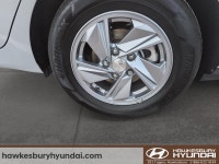 . Engine: 4 Cylinder Engine 2.0L L/100Km City: 7.3 L/100Km Hwy: 5.7 (image 6)