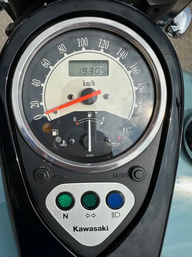 2020 Kawasaki Vulcan 900 Classic - One Owner & Well Maintained! in Street, Cruisers & Choppers in Peterborough - Image 10