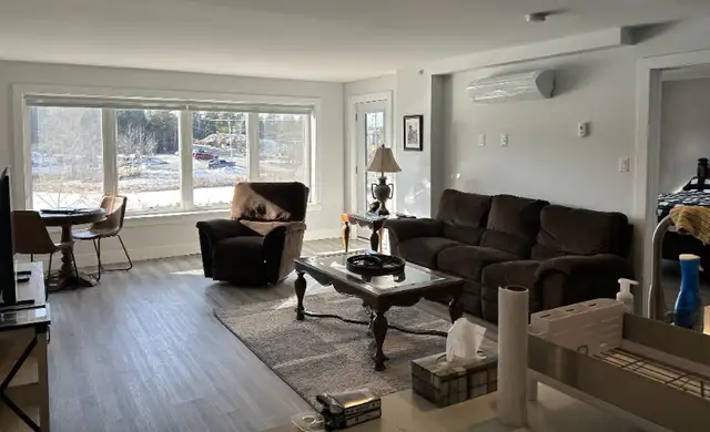 LEASE PENDING  , 1 bedroom+den, Shiraz 50+ community in Long Term Rentals in City of Halifax - Image 2