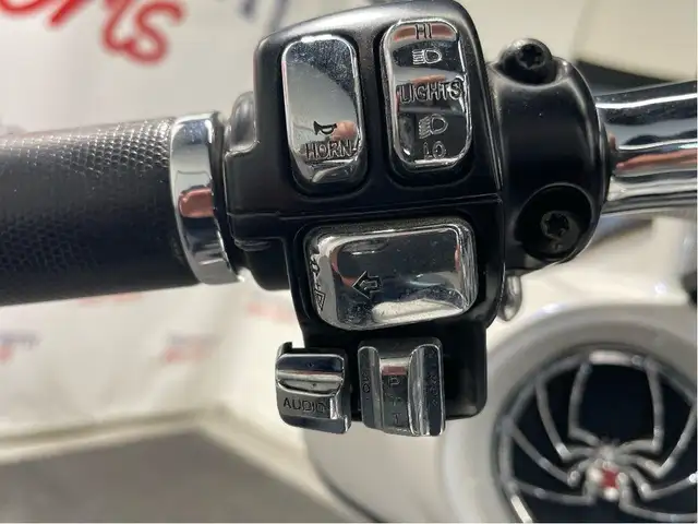 2006 Harley-Davidson Electra Glide Ultra Classic ONE OF A KIND/N in Sport Touring in North Bay - Image 21