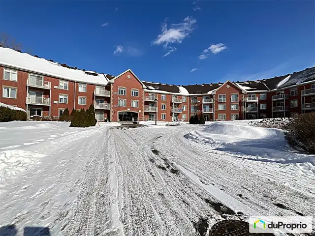 $299,900 - Condominium for sale in Longueuil (LeMoyne) in Condos for Sale in Longueuil / South Shore - Image 2