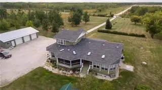 R19//Hilbre/SELLER MOTIVATED*GREAT INTERNET ACCESS AVAILABLE . 58.85 acres plus about 46 Leased acre...