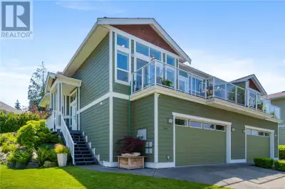 Nestled in a sought-after complex in North Nanaimo, this meticulously maintained 3-bedroom, 3-bathro...