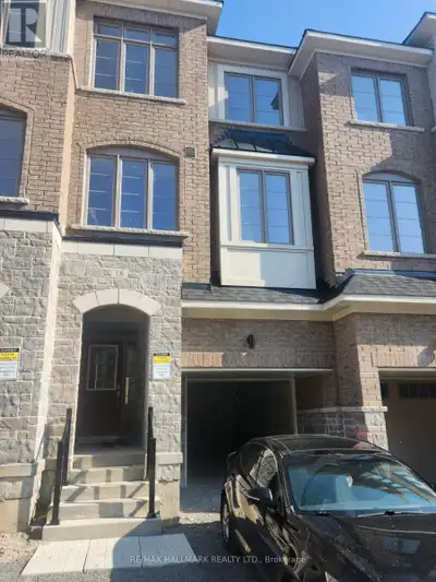 18 NAUTICAL WAY Whitby (Port Whitby), Ontario