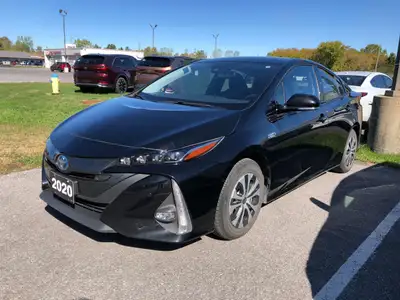 Welcome to Belleville Toyota! . Engine: 1.8L L/100Km City: 4.3 L/100Km Hwy: 4.4 Safety Equipment Ele...