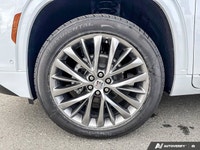 AWD 4dr Avenir ... Engine: Gas 2.5L/ L/100Km City: 12.1 L/100Km Hwy: 9.9 Safety Equipment Rear Seat... (image 8)