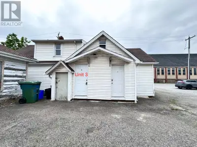 3 - 5703 DESSON AVENUE Niagara Falls (Clifton Hill), Ontario