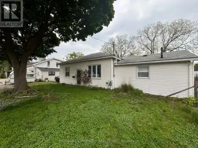 17 DAVIDSON STREET Cambridge, Ontario