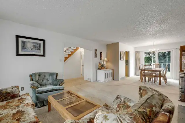 15115 EAGLE PLACE Surrey, British Columbia in Houses for Sale in Delta/Surrey/Langley - Image 8
