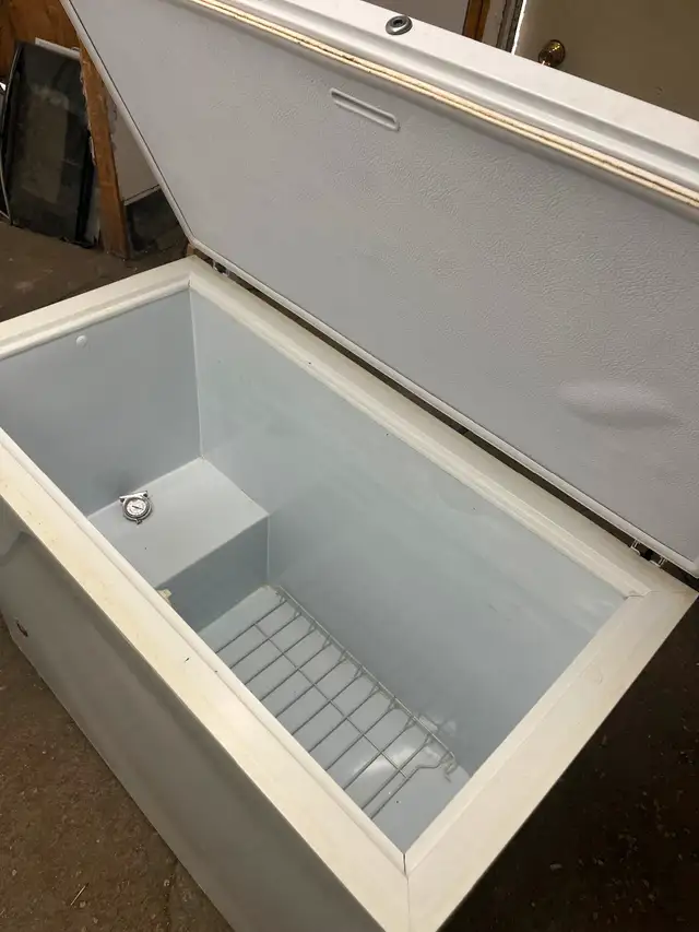 Fridges/Stoves  $400/up FREE local delivery           1 yr. Warr62864363675522124