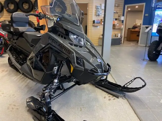 2025 Polaris INDY PROSTAR S4 ADVENTURE 1.35 STORM GRAY INDY PROS in Snowmobiles in Ottawa - Image 6