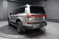 HEAD-UP DISPLAY, LANE CHANGE ASSIST, FRONT MASSAGE SEATS, TRAFFIC JAM ASSIST, SMART KEY SYSTEM Step... (image 5)