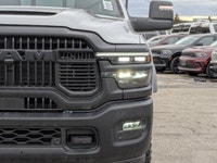 This Ram 2500 has a strong Intercooled Turbo Diesel I-6 6.7 L/408 engine powering this Automatic tra... (image 9)