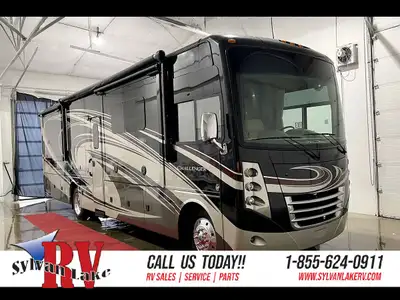 The 2015 Thor Challenger 35HT delivers a residential-style travel experience with upscale comfort an...