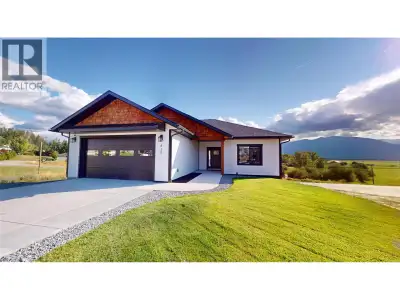 Begin your days with sweeping valley views and top them off with unforgettable sunsets! This is the...