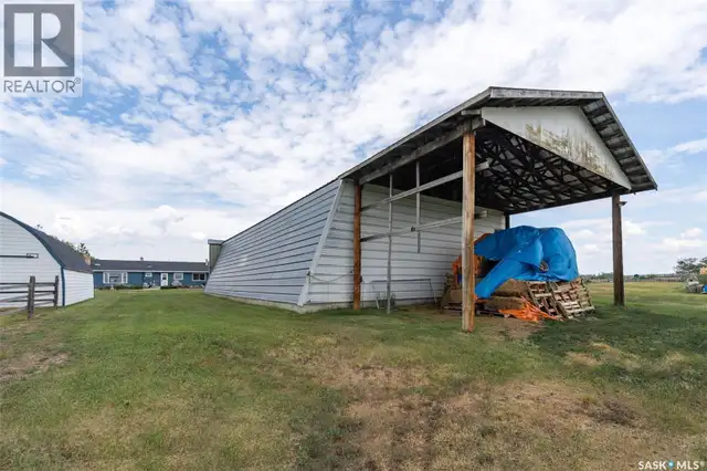 Labelle Acreage Vanscoy Rm No. 345, Saskatchewan in Houses for Sale in Saskatoon - Image 19