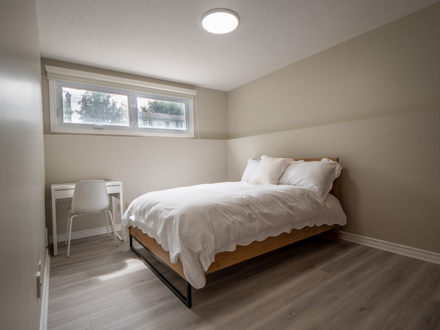 Room Available -7 Minutes’ walk to Algonquin college in Room Rentals & Roommates in Ottawa - Image 3
