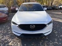 Our 2019 Mazda CX-5 Signature in Snowflake White Pearl Mica is an incoming vehicle! Call to find out... (image 5)