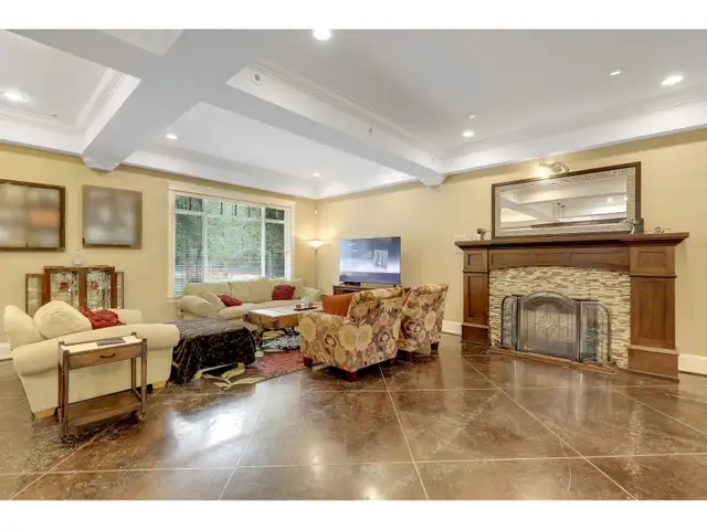 2831 184 STREET Surrey, British Columbia in Houses for Sale in Delta/Surrey/Langley - Image 14