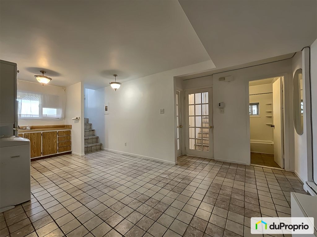 $245,000 - Condominium for sale in LaSalle — photo 1