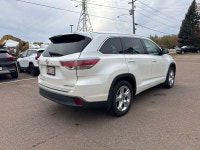 Navigation, Sunroof, Cooled Seats, Leather Seats, Heated Seats! If you are looking for an awesome de... (image 4)