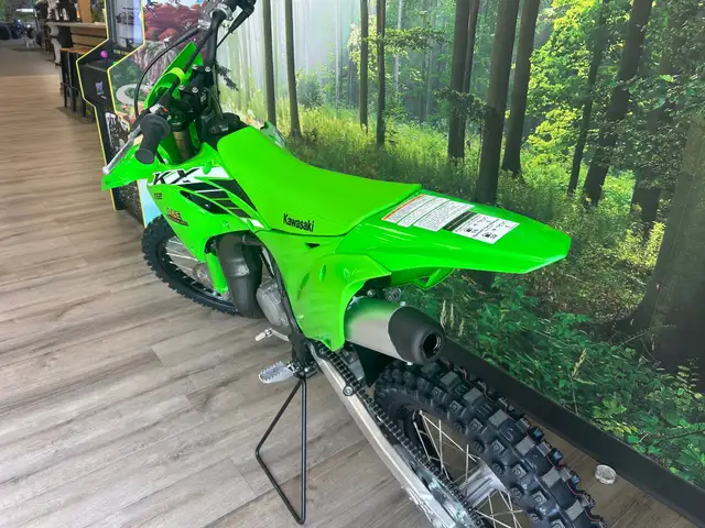2025 Kawasaki KX™ 112 in Dirt Bikes & Motocross in Medicine Hat - Image 5