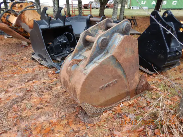 ESCO EXTREME DUTY 350-500 RIPPING-TRENCHING SHORING  24" &  48" in Heavy Equipment in City of Toronto - Image 37