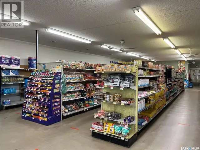 116 Mountain STREET Strasbourg, Saskatchewan in Commercial & Office Space for Sale in Regina - Image 11