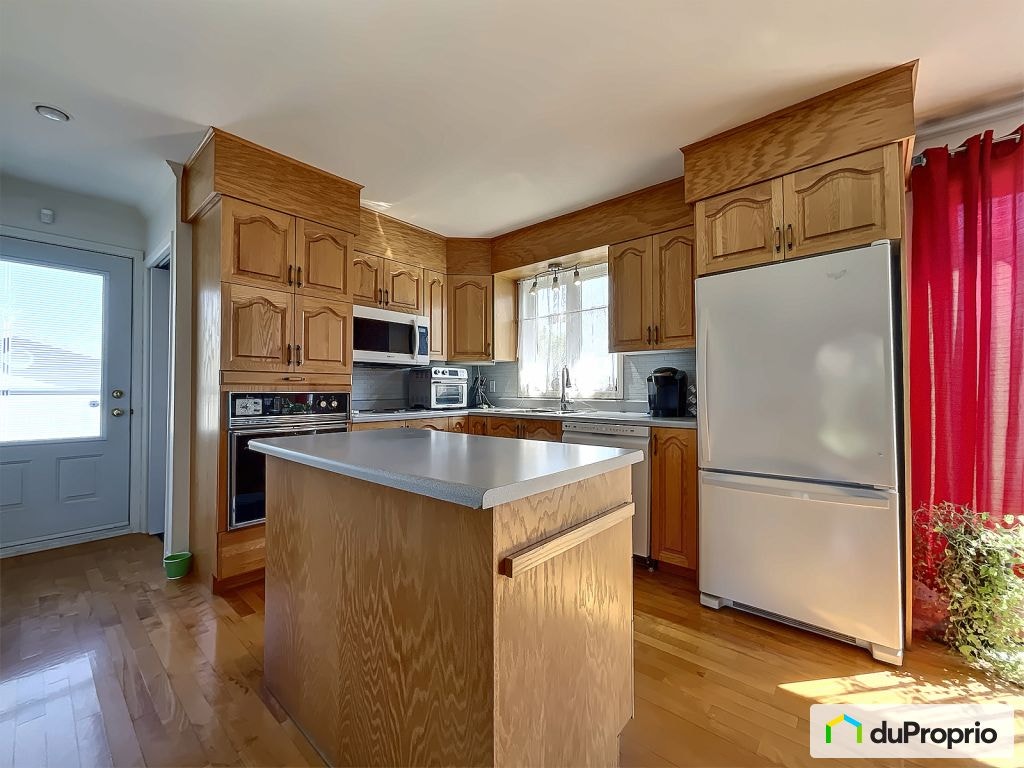 $329,000 - Bungalow for sale in Victoriaville — photo 3