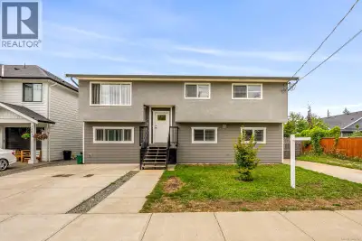 Excellent opportunity to own a two suite property in the sought after community of Cumberland. Ideal...