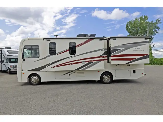 2020 Holiday Rambler Admiral 28A 2 extension Classe A 2020 in RVs & Motorhomes in Laval / North Shore - Image 34