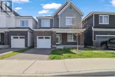 Discover the perfect blend of contemporary design and family-friendly living! This stunning, single-...