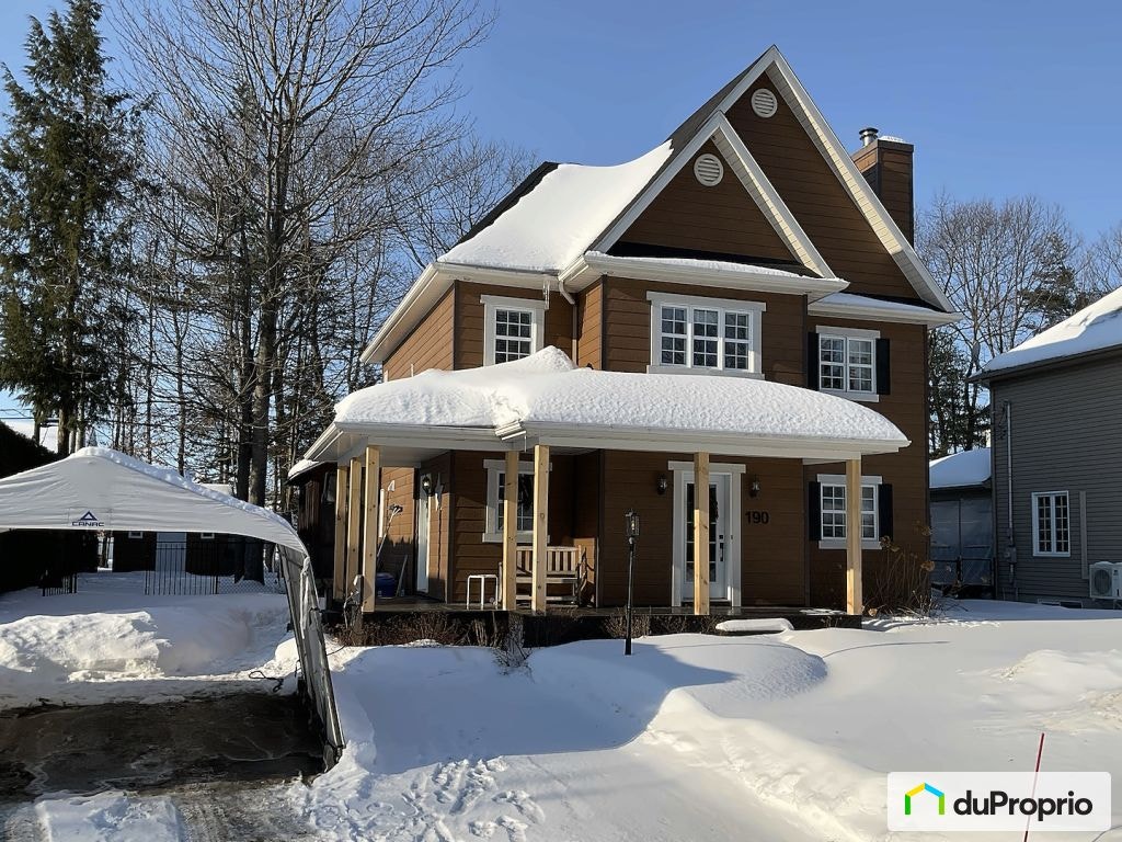 $692,000 - 2 Storey for sale in Trois-Rivières (Pointe-Du-Lac) — photo 1