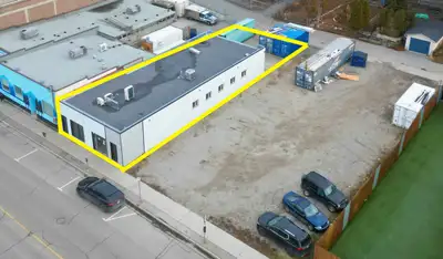 Ideal Downtown Penticton Location for Small Business Owners,. Take advantage of this excellent oppor...