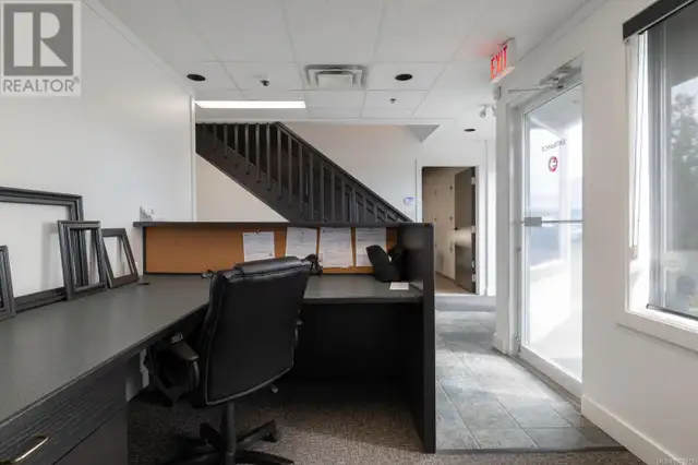 1 501 Stanford Ave E Parksville, British Columbia in Commercial & Office Space for Sale in Parksville / Qualicum Beach - Image 9