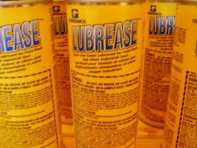 Penetrates, lubricates, and protects to increase chain, cable in Other Business & Industrial in City of Toronto - Image 2