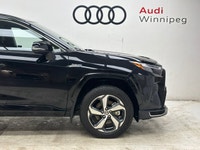 Accident-Free & Only 21,475 KM!!!! This Toyota RAV4 Prime boasts a Gas/Electric I-4 2.5 L/152 engine... (image 5)