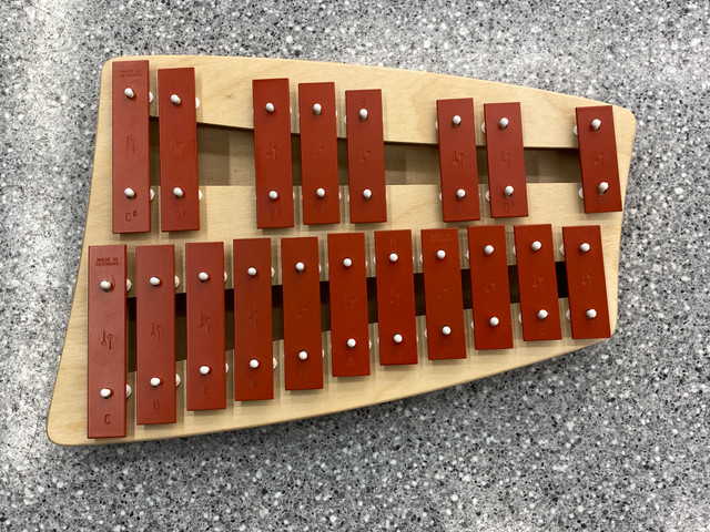 Sonor NG30 Soprano Glockenspiel in Drums & Percussion in City of Toronto - Image 2